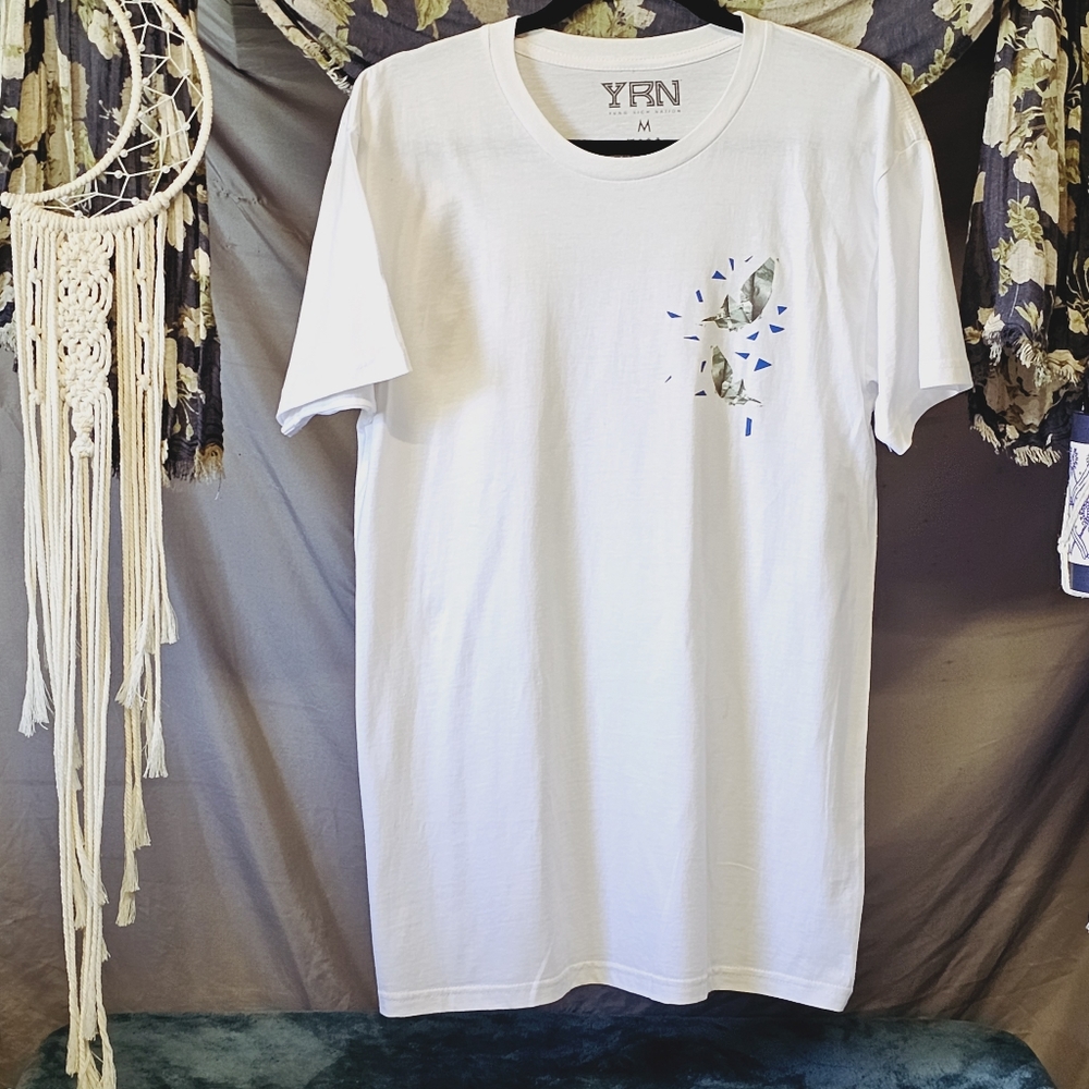 3/$25 YRN Yung Rich Nation Butterfly Benjamins White Graphic Tee Shirt size Med